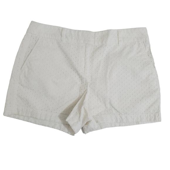 Ann Taylor LOFT | 100% Cotton Eyelet Pattern Crisp White Shorts Preppy Summer - Picture 1 of 7